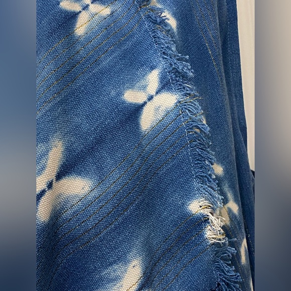 Handmade Indigo Batik Vest - Picture 5 of 10